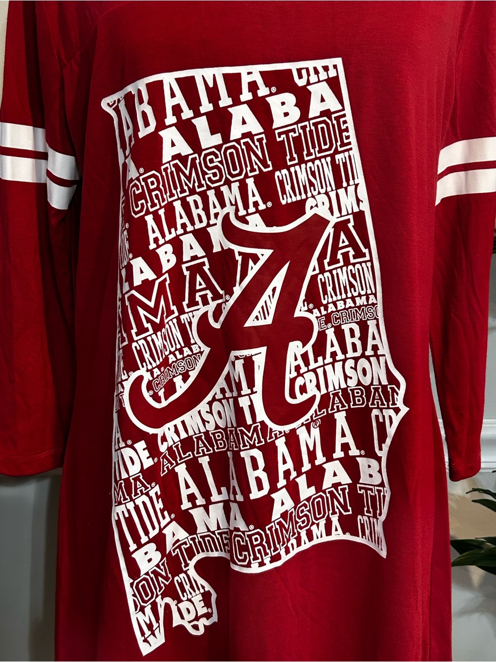 Alabama Crimson Nightgown - Red Size Large - Picture 2 of 8